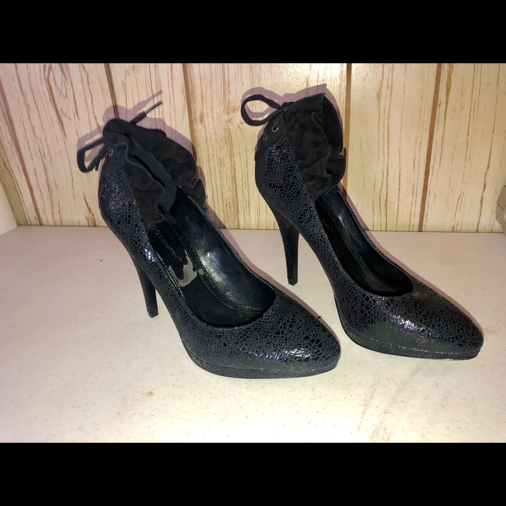 BCBG Black leather heels